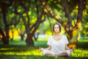 乒乓球青少年分级标准拟定中，乒乓球青少年锦标赛