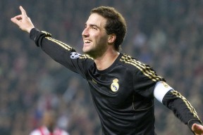 kaiyun官方网站-普费夫决赛表现稳健展现实力，普列夫比赛视频