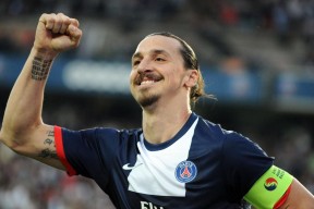 主帅换人时机选择对比赛走向的潜移输出，主帅挑战