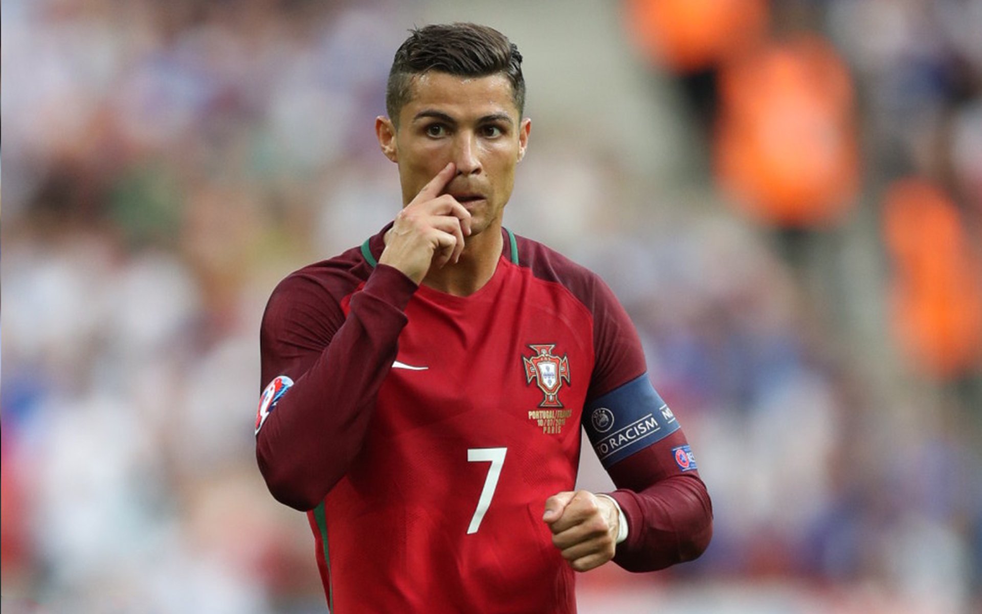 “西甲豪门内哄不断，争冠战火再度点燃”，豪门三强挥金如土,赚足流量的西甲联赛迎来新伙伴