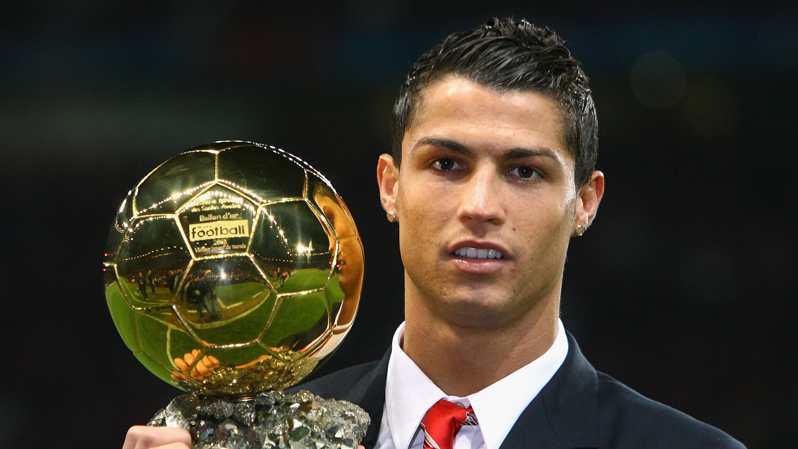 《电竞直播广告变现潜力巨大，营收持续攀升》，电竞赛事广告